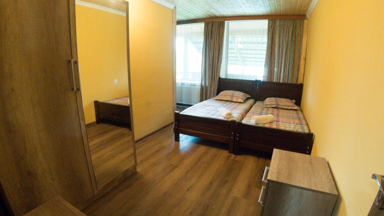 Hotel Eco House In באקוריאני מראה חיצוני תמונה