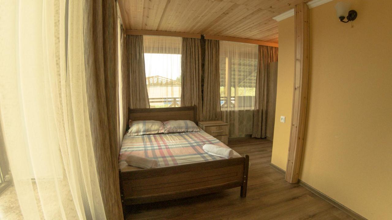 Hotel Eco House In באקוריאני מראה חיצוני תמונה
