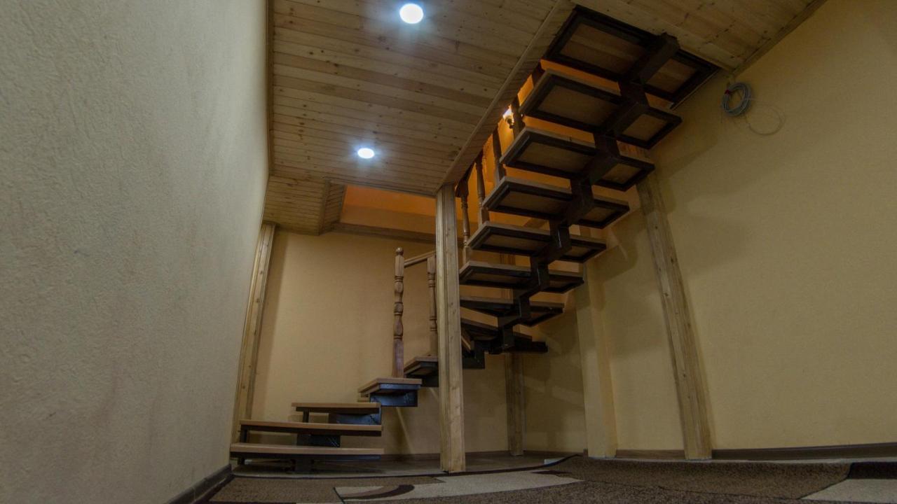Hotel Eco House In באקוריאני מראה חיצוני תמונה